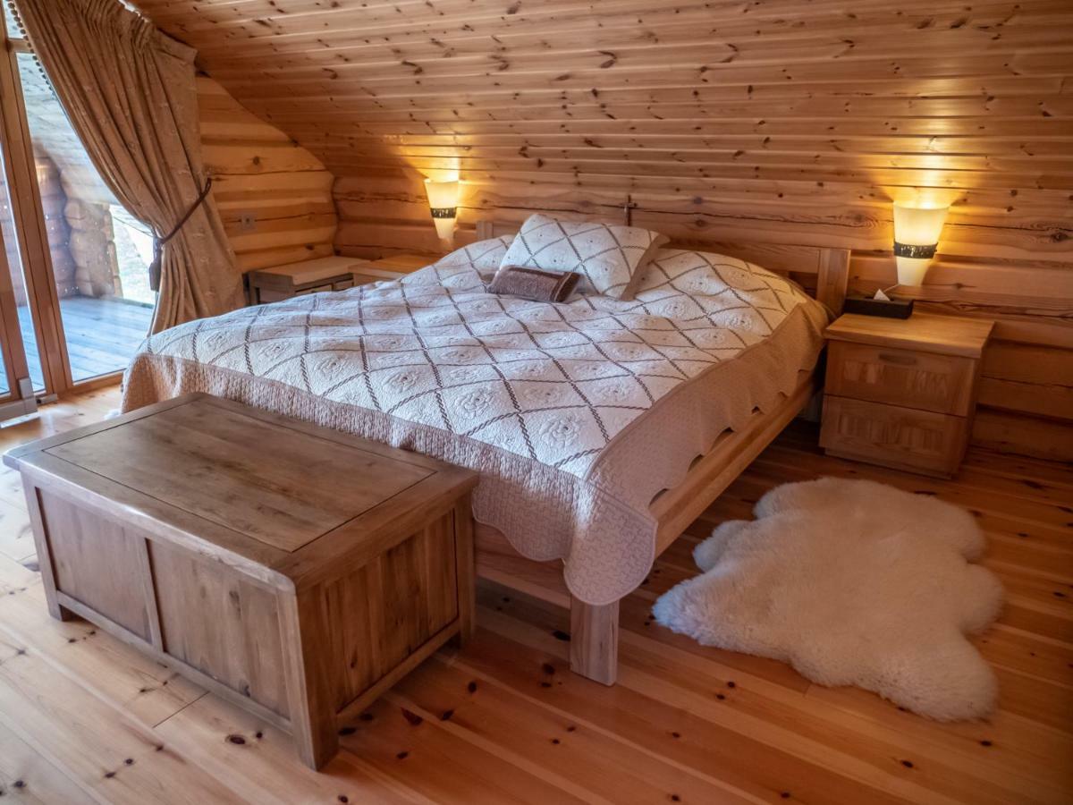 Privatus Rastinis Namas Su Pirtimi Villa Deckiai Luaran gambar